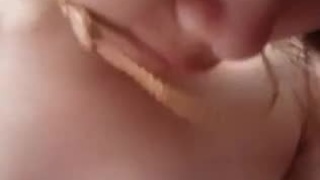 [華人自拍] 某超正女房仲C奶成交之後與屋主在新屋的房子性愛影片曝光