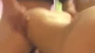 [國語]高中生情侶自拍還滿意的說腰好細~~~