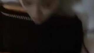 怪不得队友老是半路乱走，原来这样子