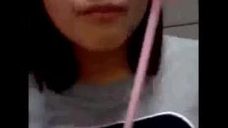 얼떨결에 한번해봤는데 정말신세계네요,, 회원가입할때 개인정보필요없어서 가입했는데 예쁜분들이 너무많네요ㅎㄷㄷ 주변에 가입한 여성분들 위치나오는데 저랑 같은아파트에 사시는분한명계셔서!!ㅋㅋ 연락끝에 내일만나기루했어요! http://me2.do/GSvutifT 이링크 타고가셔서 가까이잇는분과 좋은만남하시고 다른분도추천해보세요!