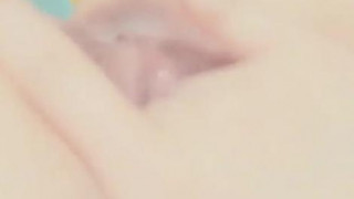 每天给大家更新鲜嫩多汁的美女原创福利，好多粉丝反映汤越来越难连上了，分享一个在线看原创精品视频的地方： 点我进入，浏览器收藏好书签，你会回来感谢我的(◍•ᴗ•◍)❤