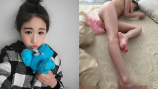 [JAV101精選!]這女同學一臉騷貨樣，和男友流出也不是太意外