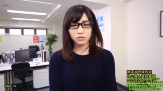 宣伝部_入社2年目_市川まさみ_あなたの事、優しく励まします…！後輩社員市川と夢のオフィス生活_オール顔射4SEX！