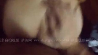 [微露臉自拍]蜜桃女友任我插～從桌子做到床上！叫聲好聽（有影）