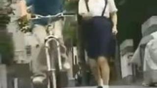 宮地奈々・近親相姦愛し合う母の旦那と嫁の娘。妻の連れ子と濃厚なセックスをする旦那。義娘は義父を誘うかのように肌を魅せつけ母の男を欲しがる。