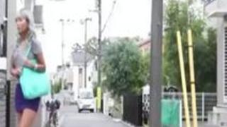 【AIKA】童貞くんの初めての相手が巨乳で黒ギャルのAIKAちゃん