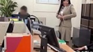 仕事における女性の支配