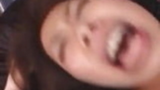 築野真矢はディックを舐めて深くする