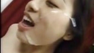 salope japonaise sous vetement suceとbaisee petites bites