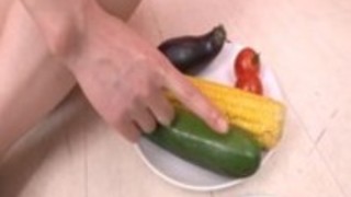 粗野な日本の肛門輪姦