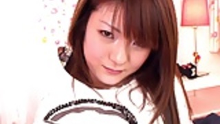 電話セックスの最中に自慰行為日本のティーン