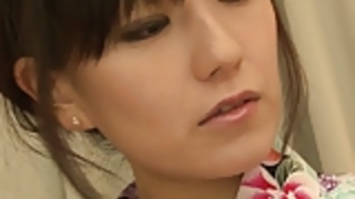 キュートなアジアンクーガー真奈美小向三人組アクション