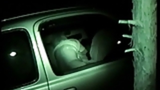 屋外駐車性的興奮のカップル