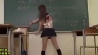 盗撮 美少女 制服 初川みなみ 可愛すぎる