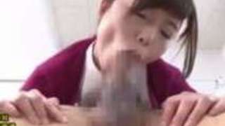 ディープスロートでゆっくり搾り取る看護婦と高速フェラで即ヌキする看護婦【碧しの仁美まどか】