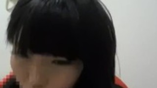 《個人撮影》素人ジャージ美少女の濃厚フェラ