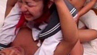 巨乳な女子高生のスクールの女の子は、クラスの後にハードコアをセックスした