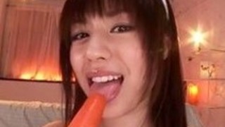 瑠川リナうさぎちゃんは寂しくなると死んじゃうからエロい相手がいないとね♡