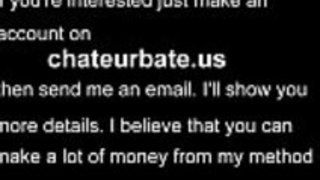 日本の女の子は大きな黒い雄鶏