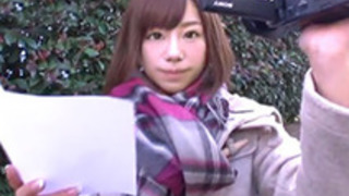 翼めっちゃかわゆい美人娘が素人さん宅にデリバリー！