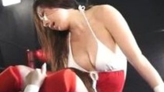 横山みれい日向美咲　一触即発の雰囲気の美巨乳プロレス対戦！