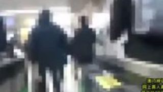 素人 中出し 美少女 ナンパ 上原亜衣